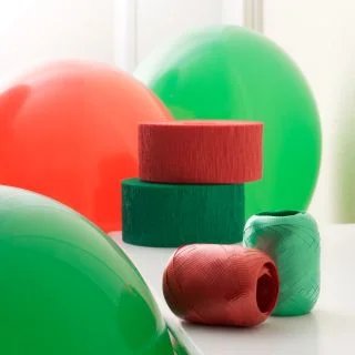 Red & Green Decorating Kit