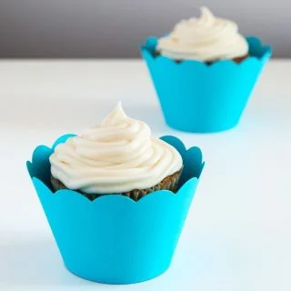 Blue Scalloped Cupcake Wrapper (12)